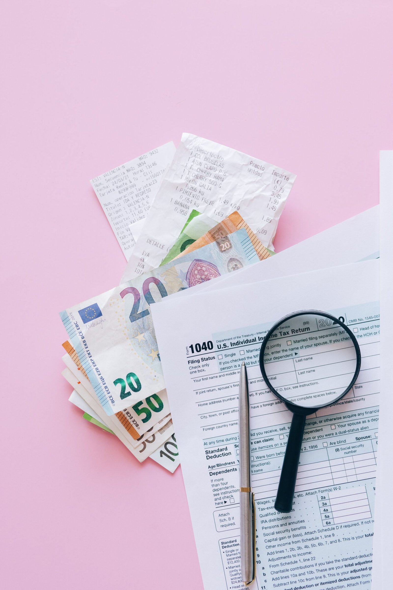 Documents administratifs et déclarations d'une société